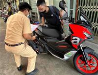 Thủ tục làm giấy đăng ký, bấm biển số xe máy ở đâu