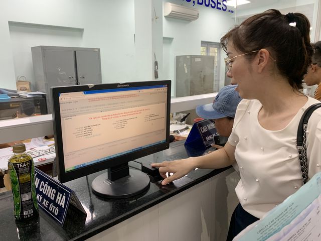 Bấm biển số xe máy ở đâu