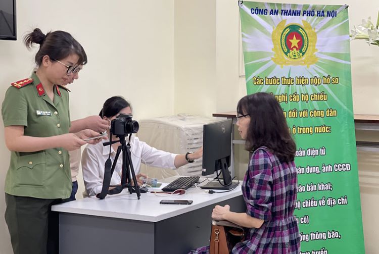 làm hộ chiếu cần những giấy tờ gì 2023