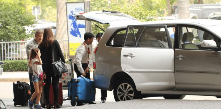 giá taxi đi sân bay Nội Bài 2 chiều