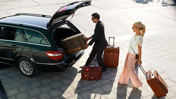 Xe đưa đón sân bay Nội Bài