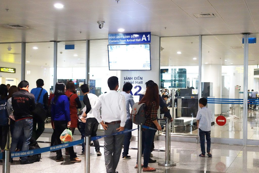 xe đưa đón sân bay Nội Bài Hà Nội 